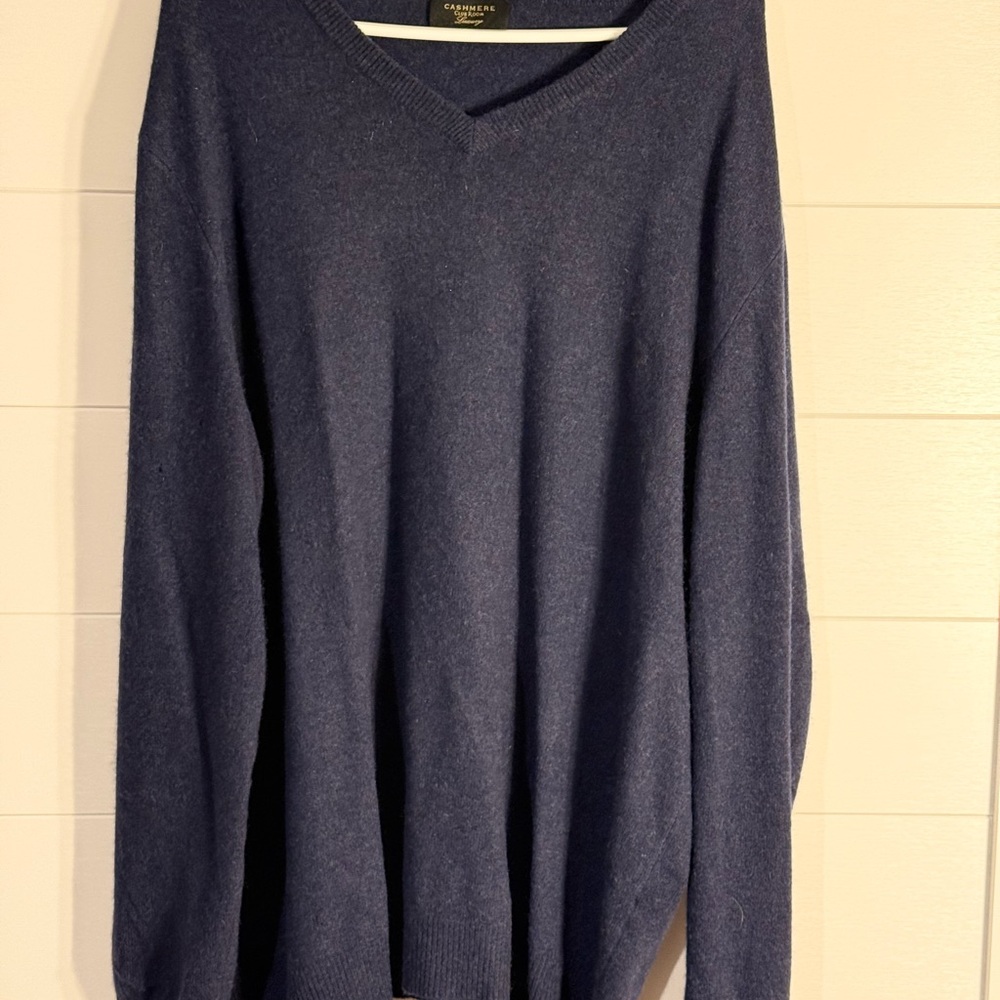 Club Room Blue V-Neck Sweater Soft Knit Relaxed Fit